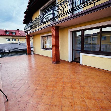 Tanie Noclegi 2 Kielce Exterior foto