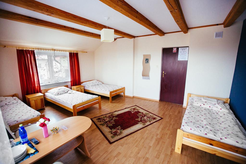 Tanie Noclegi 2 Kielce Zimmer foto
