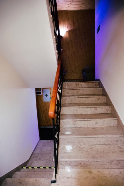 Tanie Noclegi 2 Kielce Exterior foto